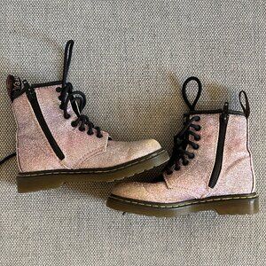 Girl's Dr. Martens, Size 11